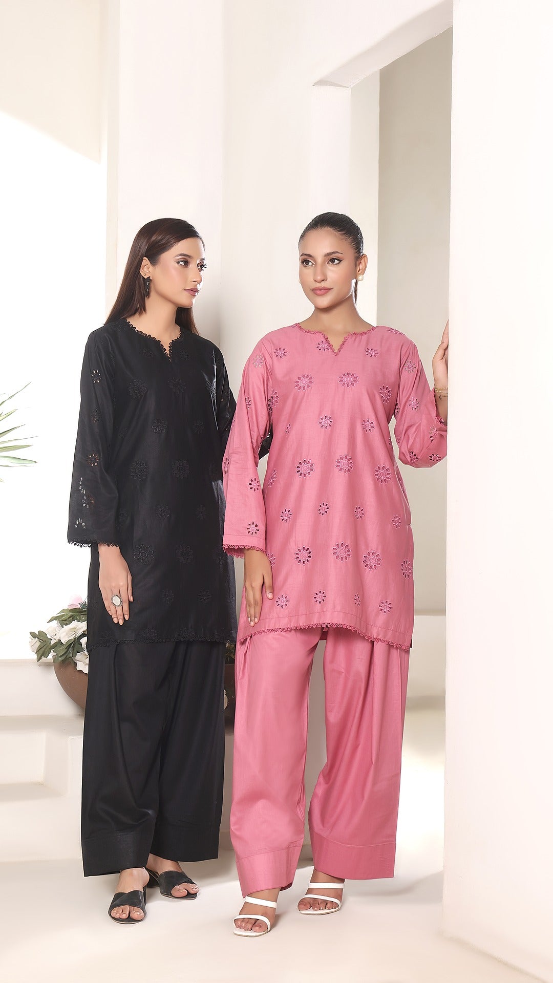 FLORA- 2PC COTTON COORD SET- BLACK