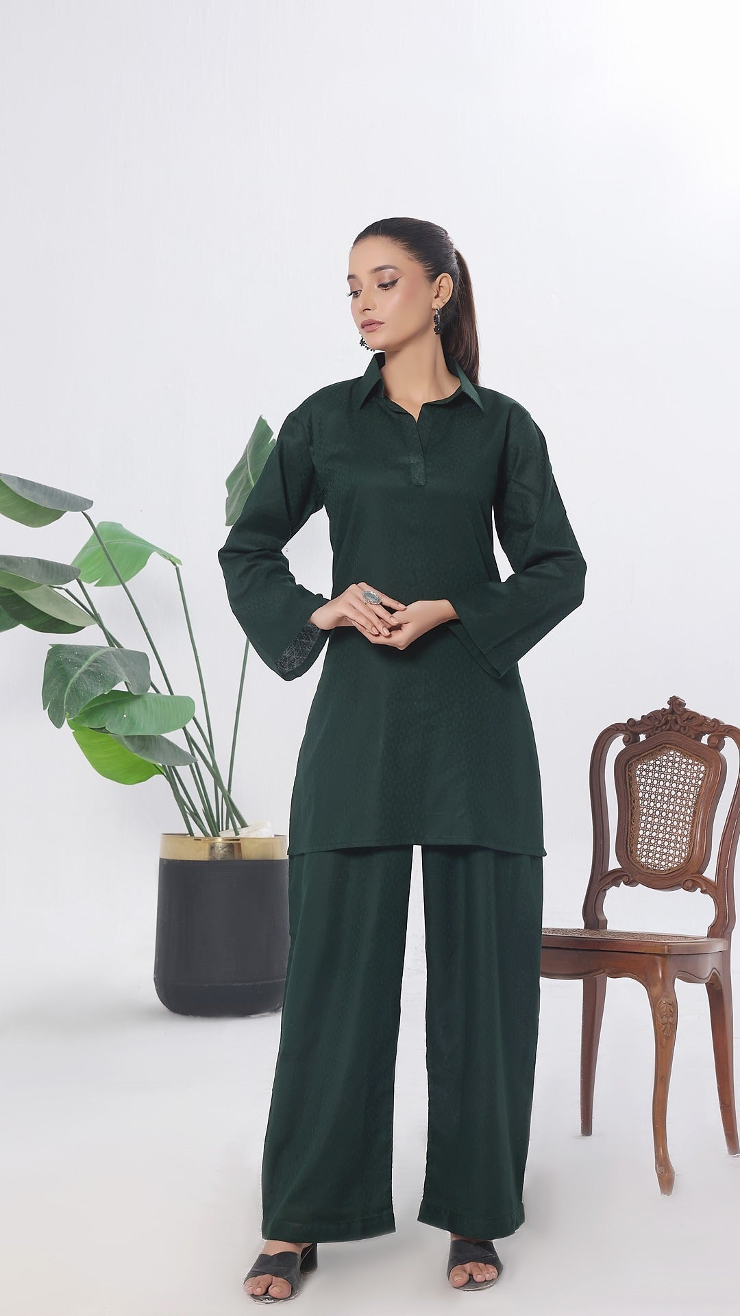 SOLACE- 2PC COTTON COORD SET- BOTTLE GREEN