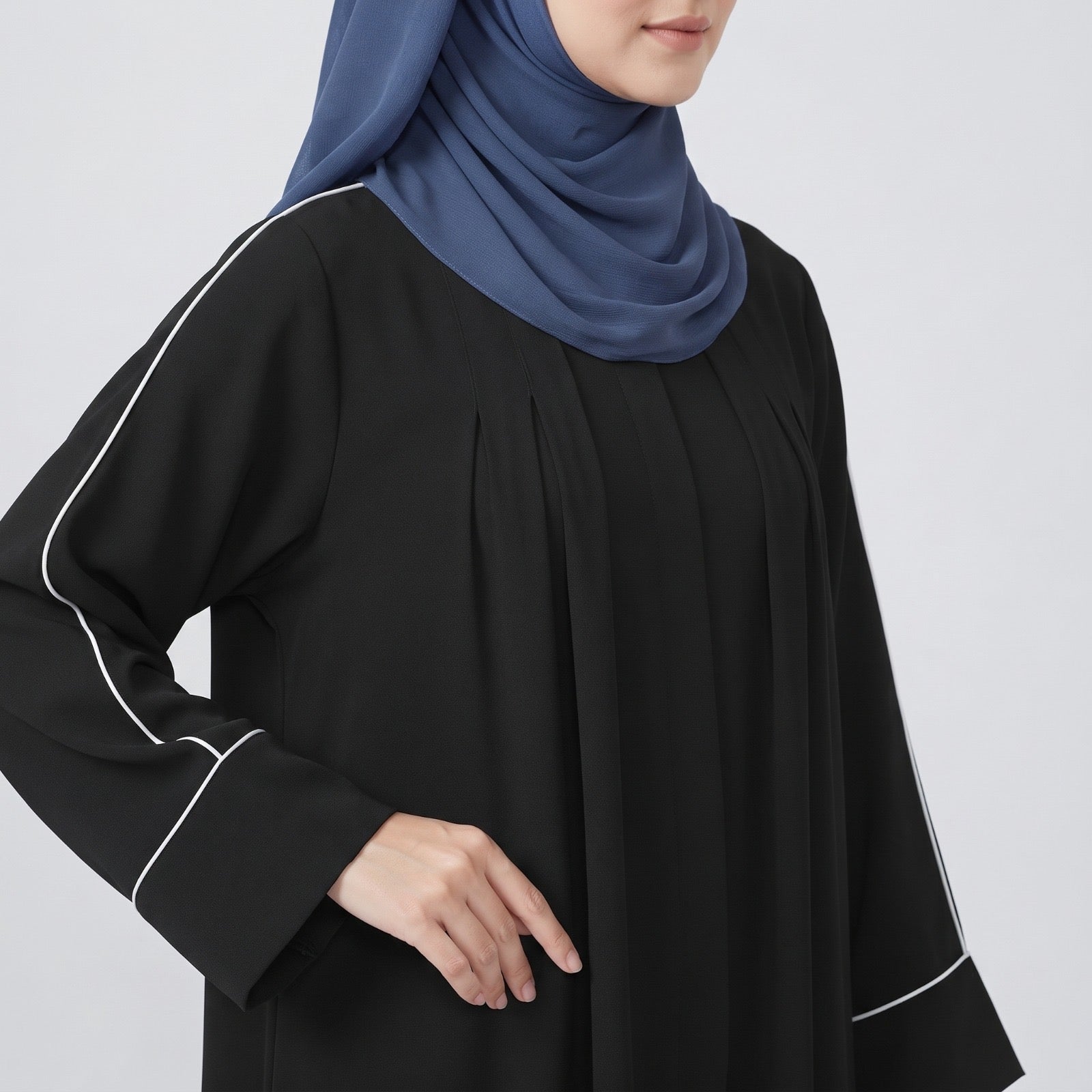 Sable - Front Pleated Abaya- Black