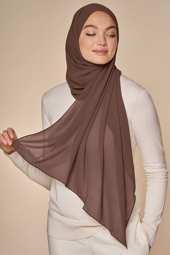 dark brown chiffon hijab