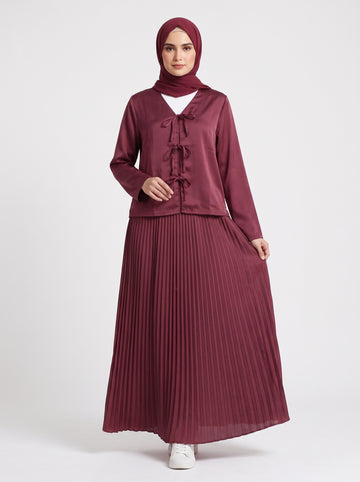 Pleated Skirt Top – Wine