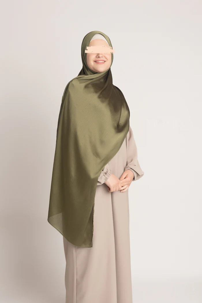 Premium Crinkle Silk Hijab - Green Sapphire