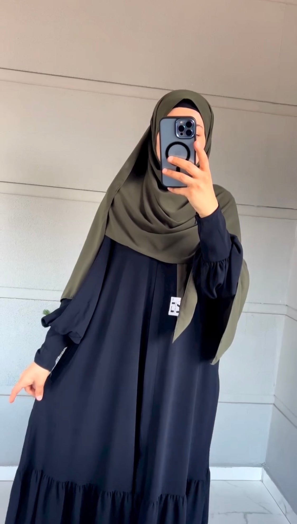 Sapphire - Front Pleated Abaya