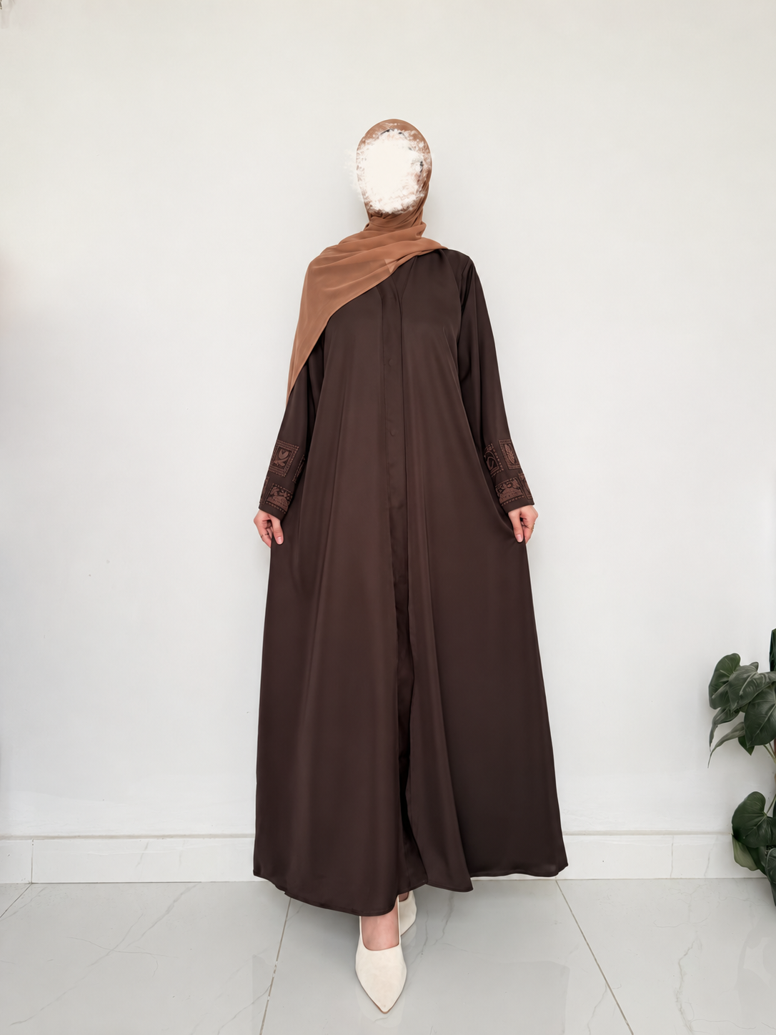 Motif Cuff Abaya - Brown Solid