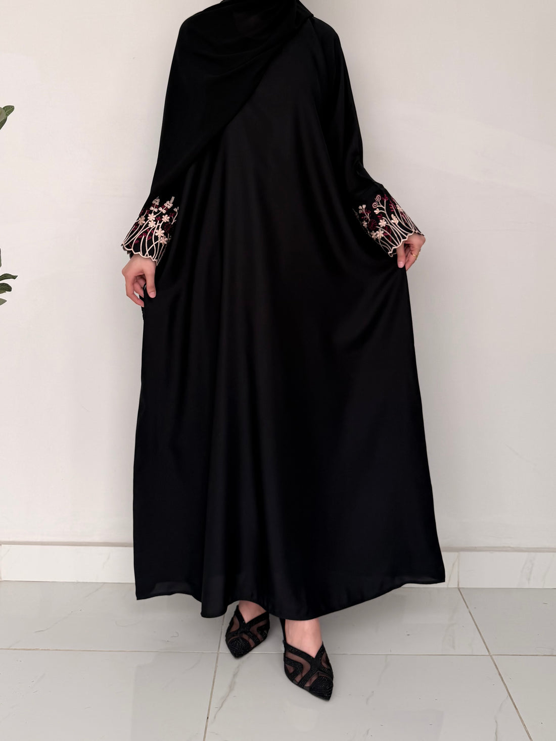 Wildflower Embroidered Abaya