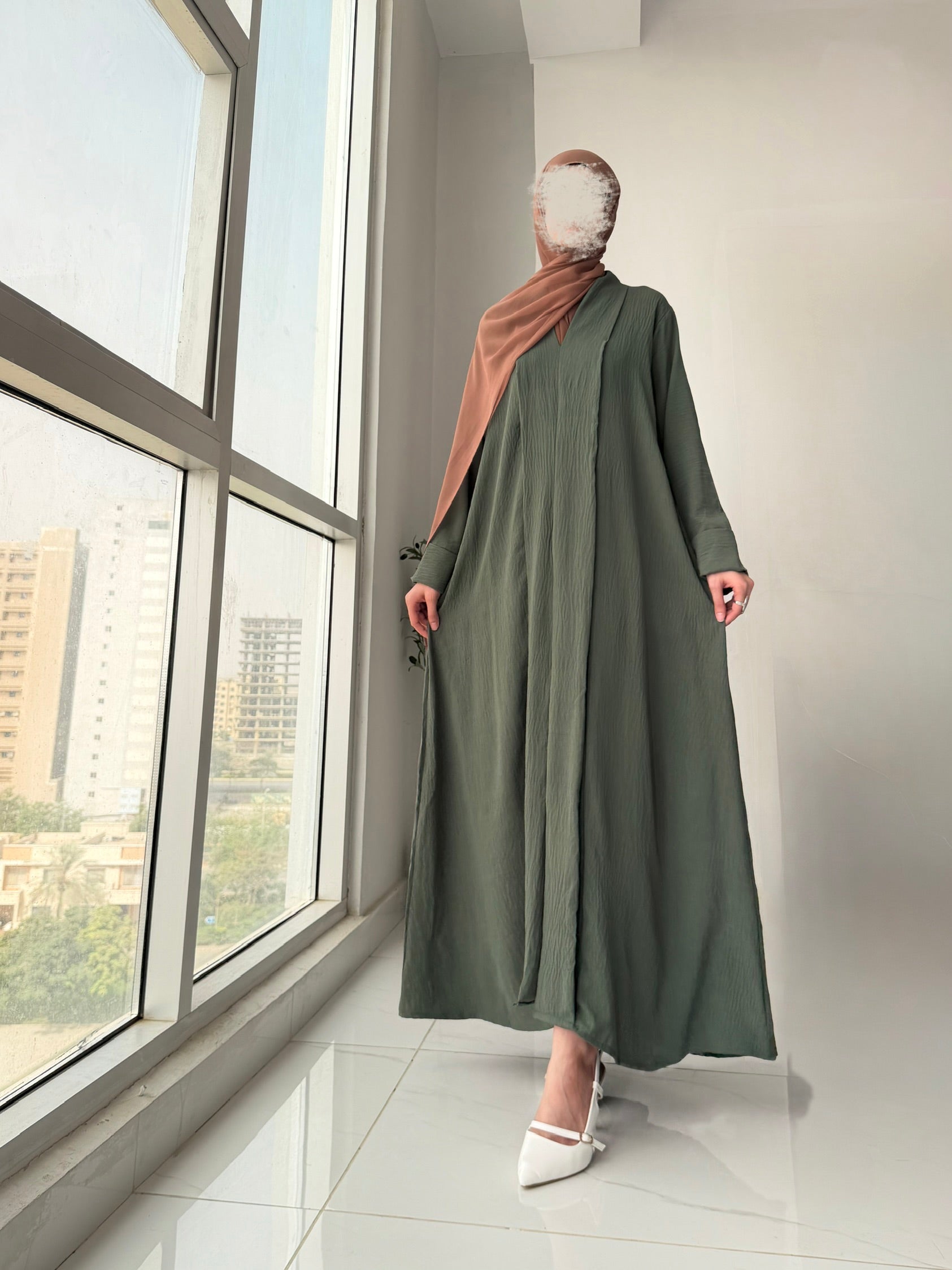 Elara Abaya - Sage
