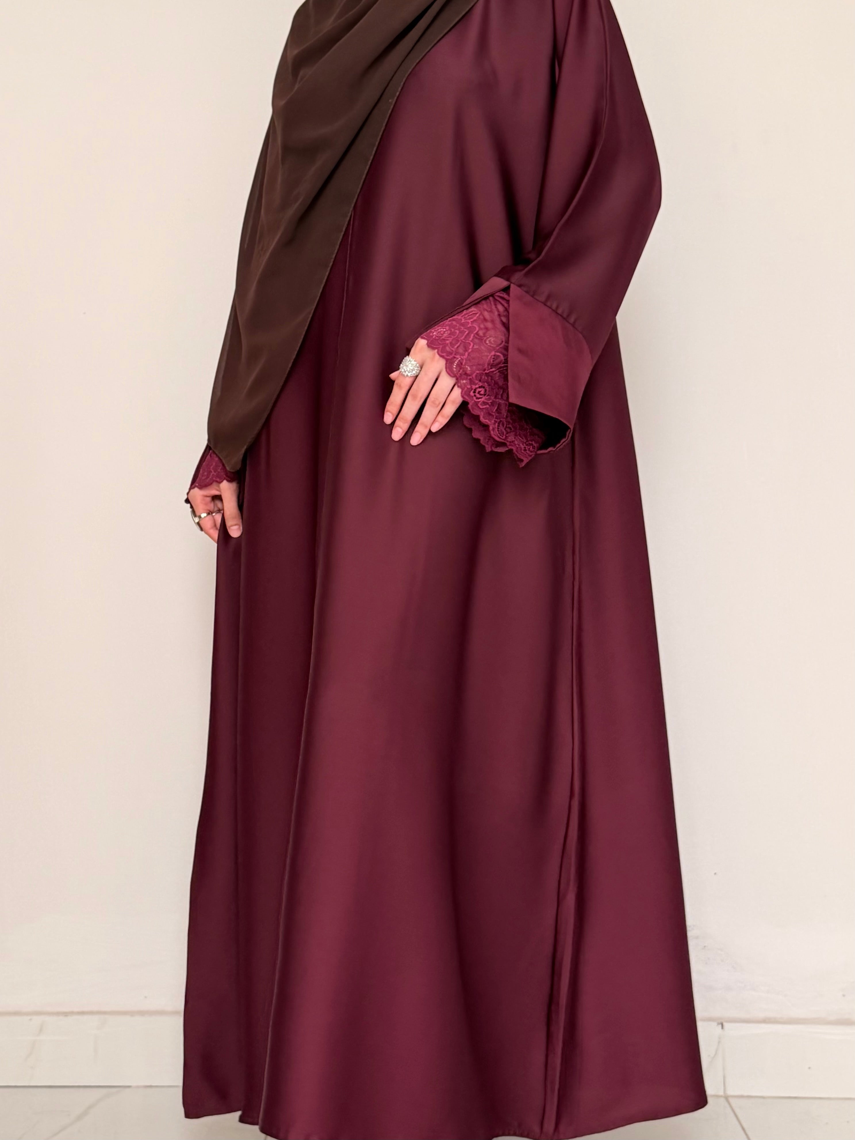 Mira Lace Abaya - Vine