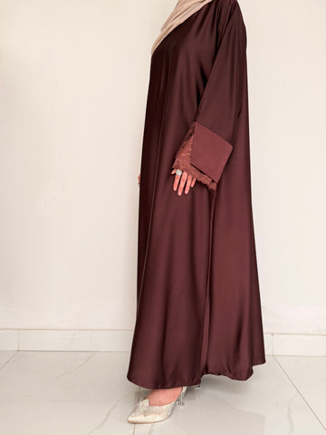 Mira Lace Abaya - Cocoa