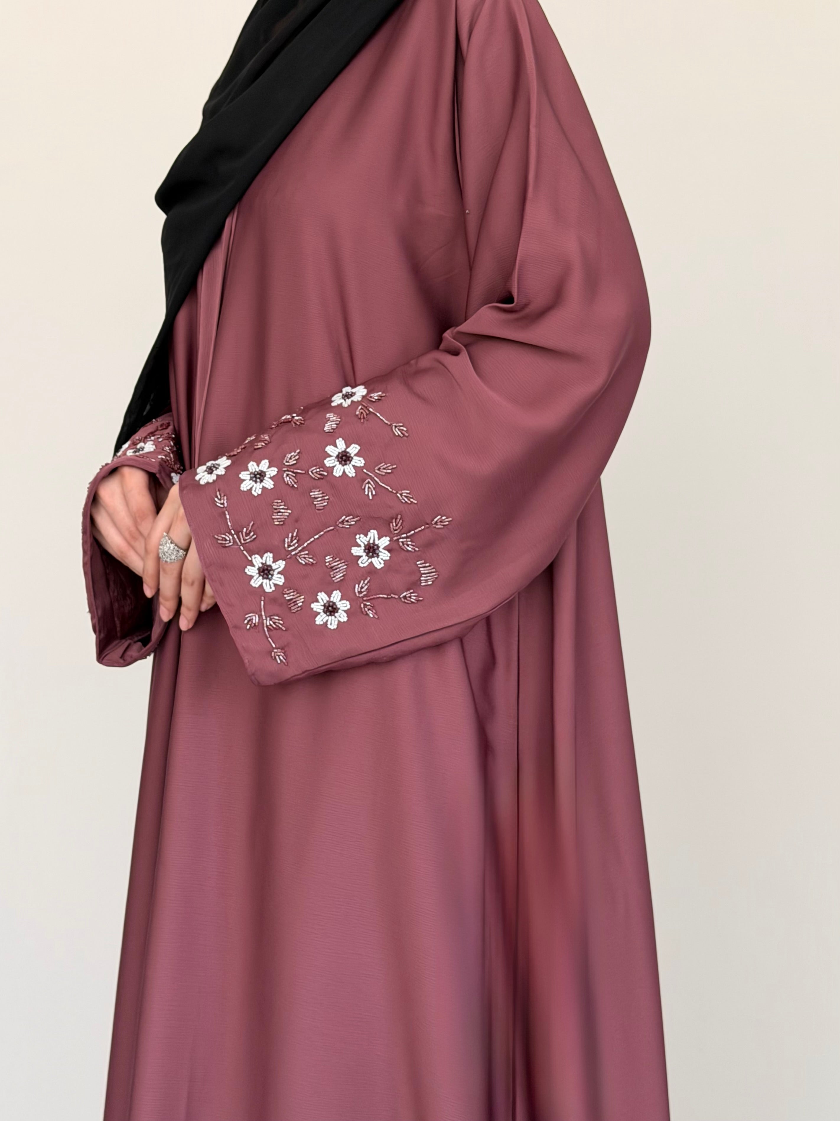 Noore Abaya-Rose