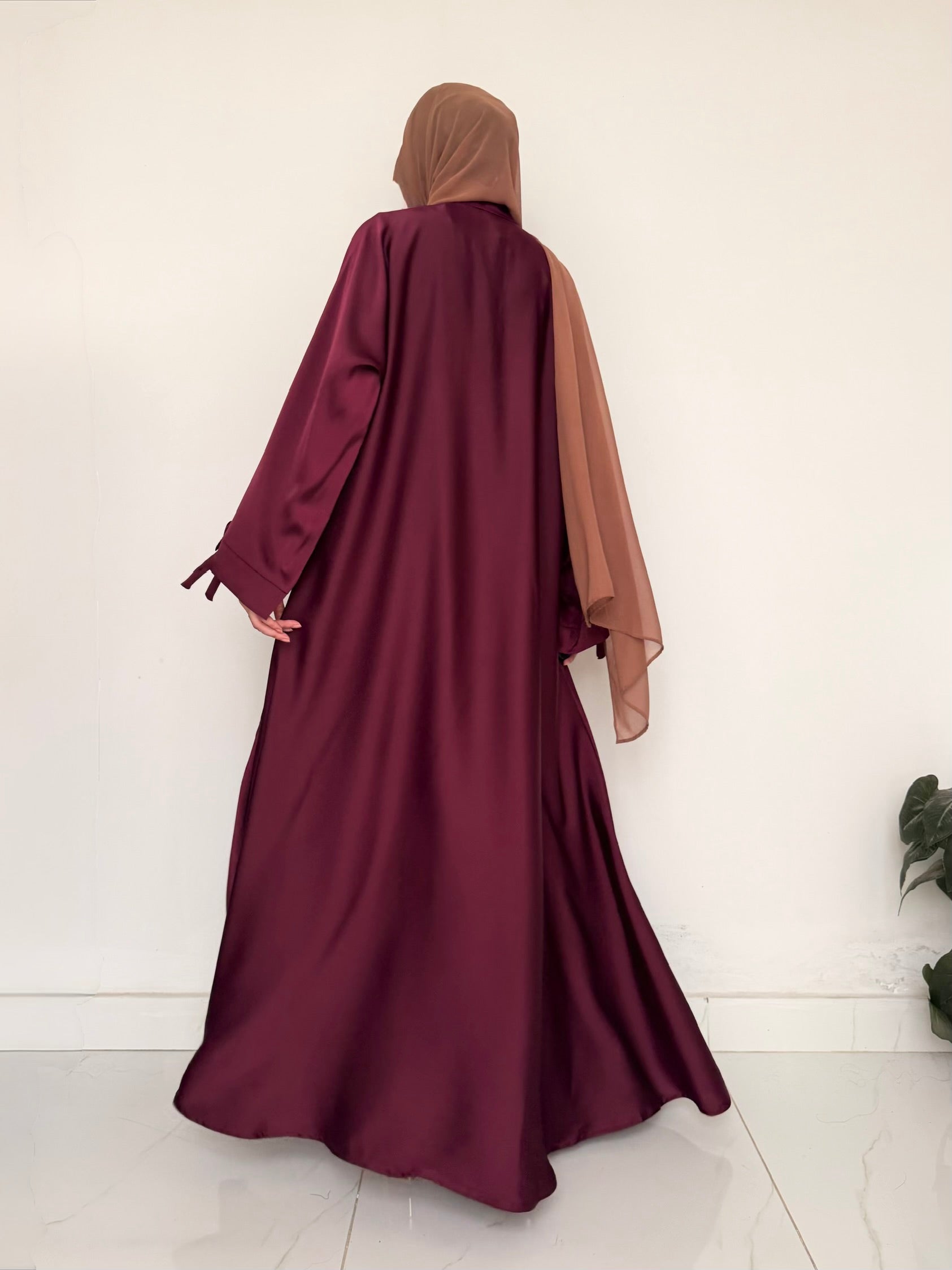 Bow-Knot Abaya - Vine