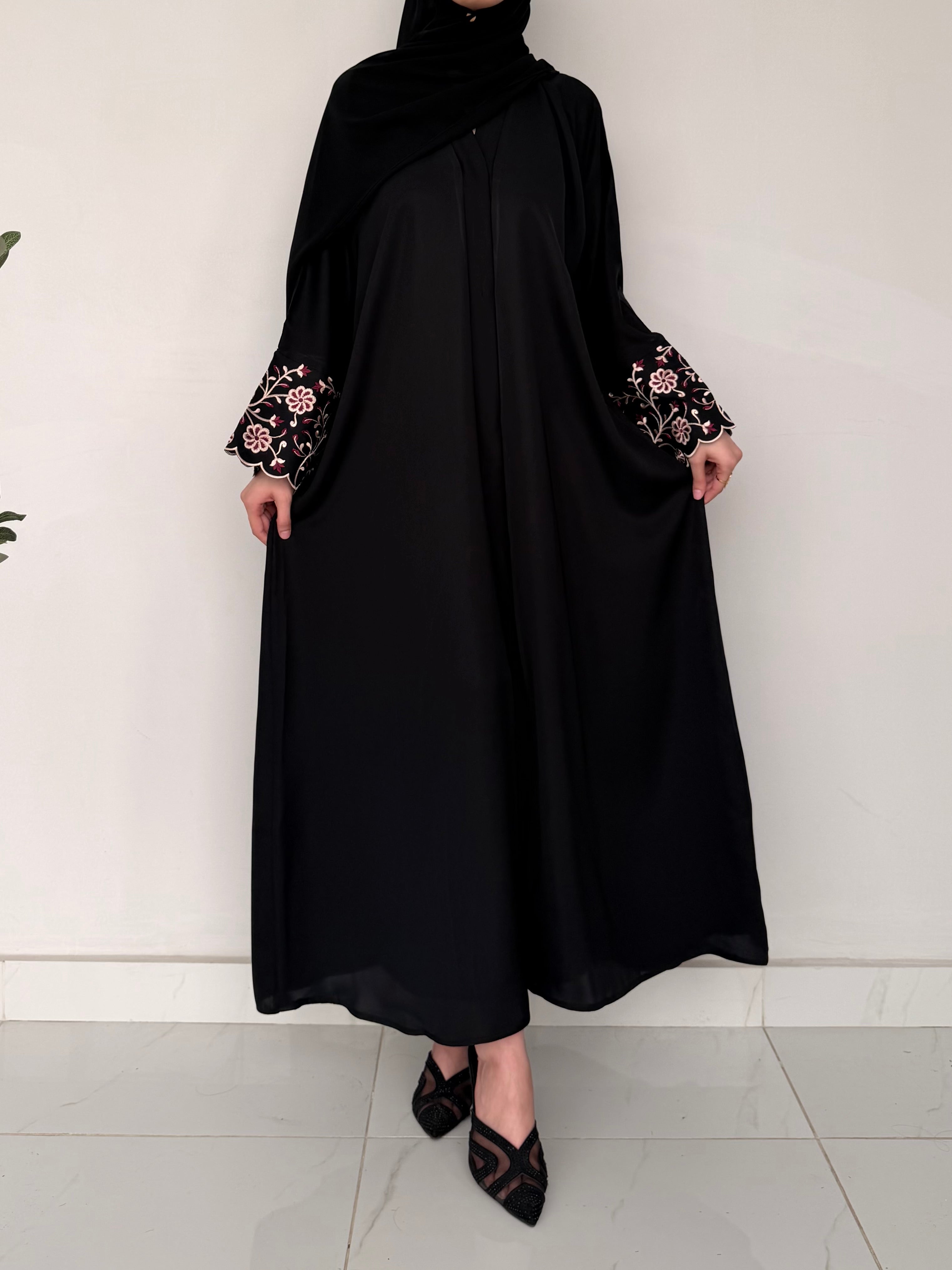 Stem Embroidered Abaya