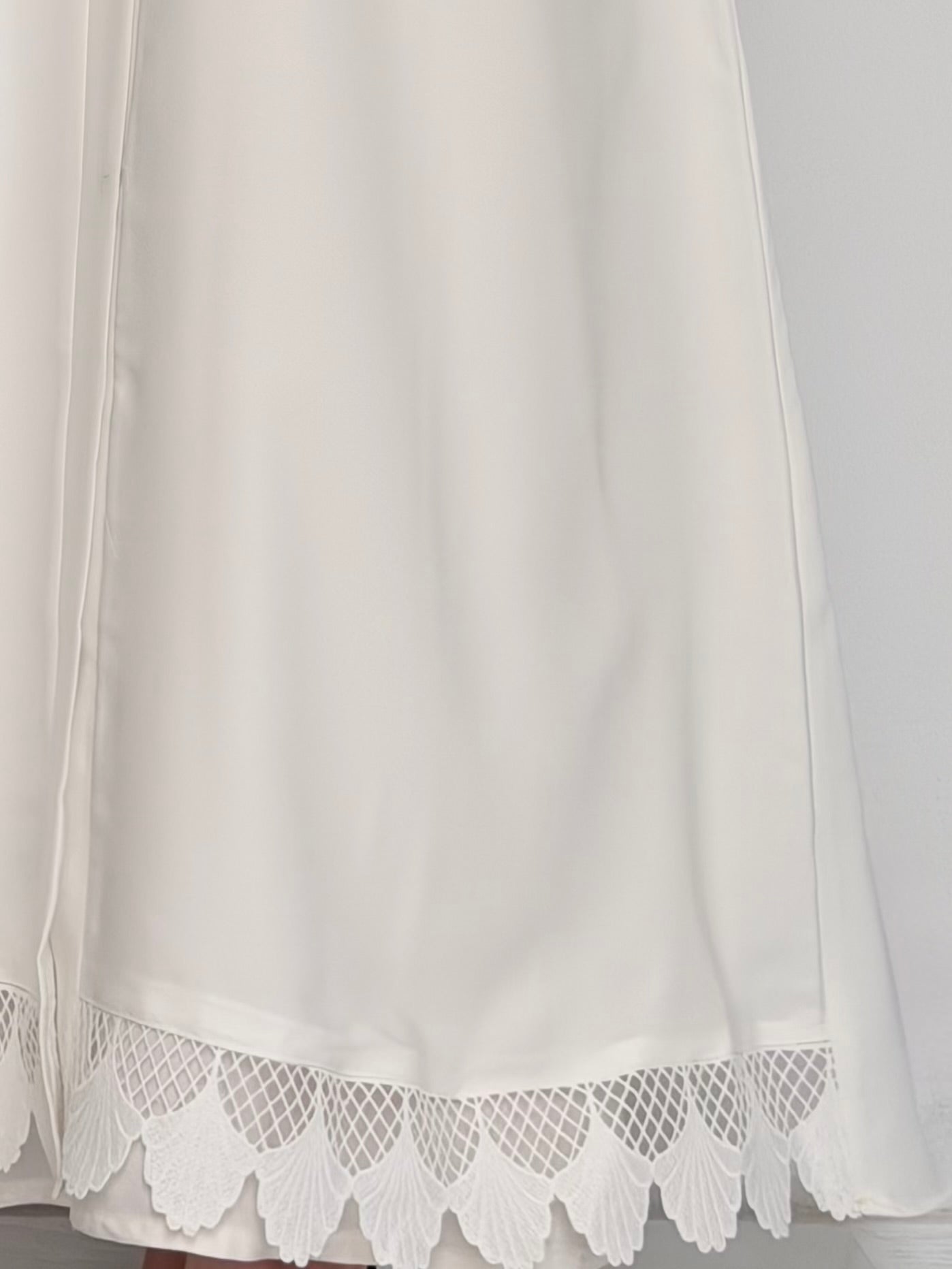 SWAN- Front Abaya with Lace Cuffs- WHITE