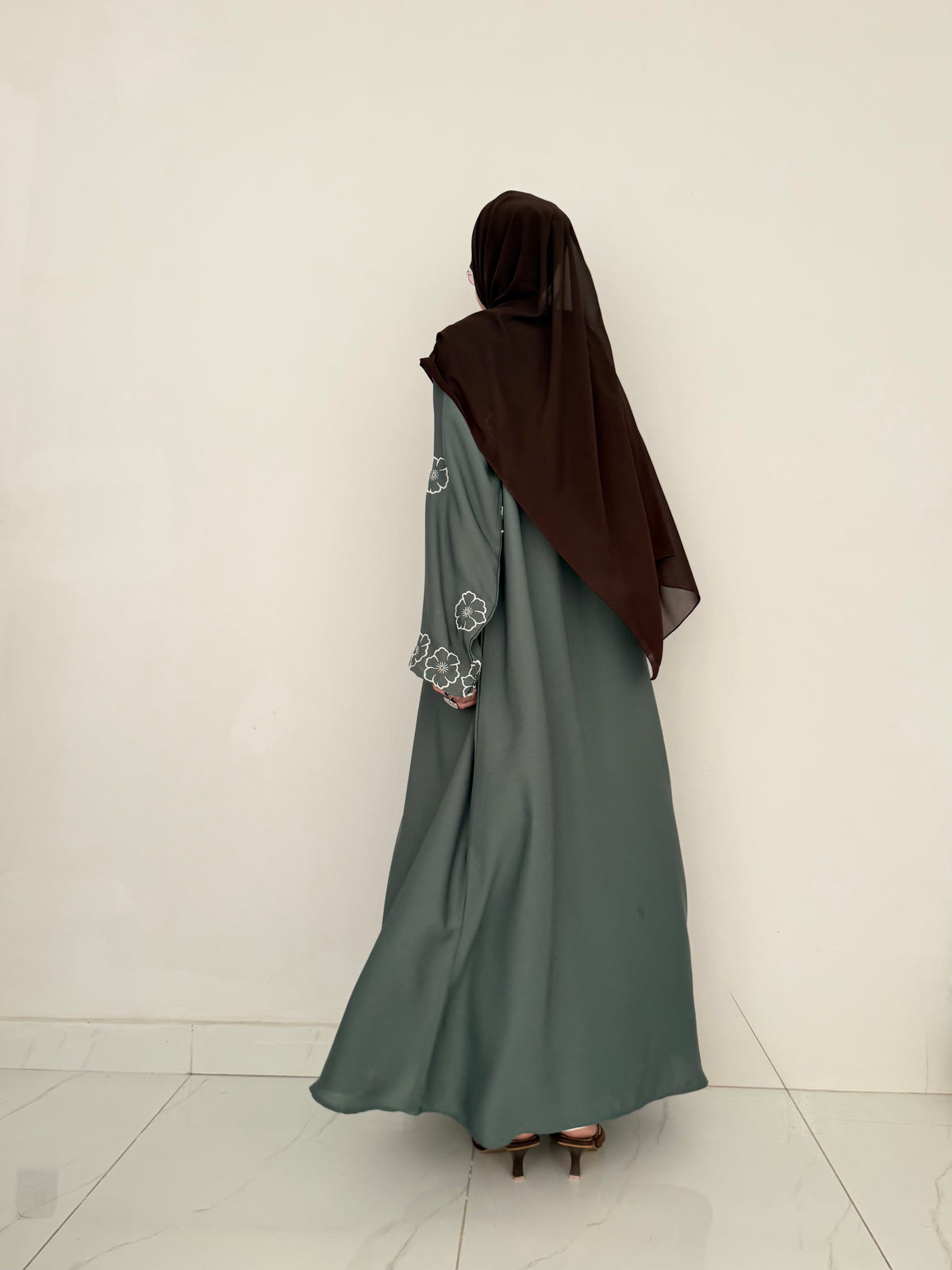 Poppy Bloom - Sleeve Embroidered Abaya