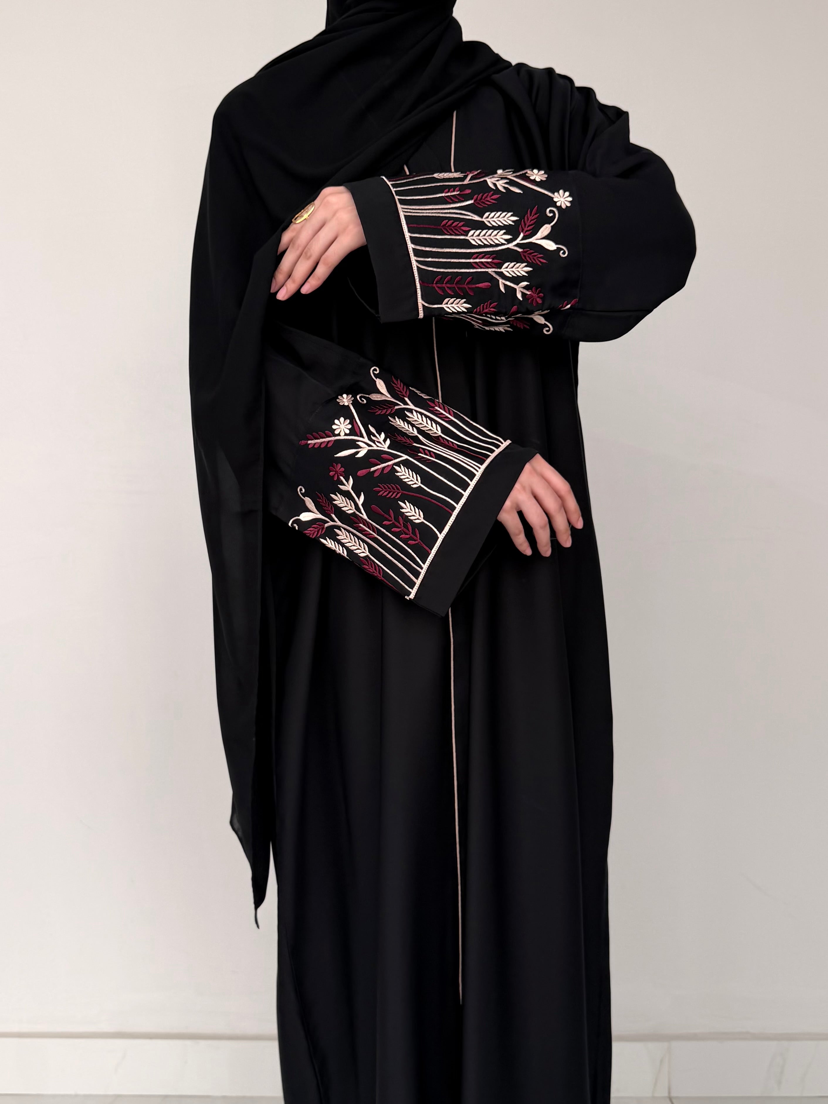 Pattern Sleeve Embroidered Abaya