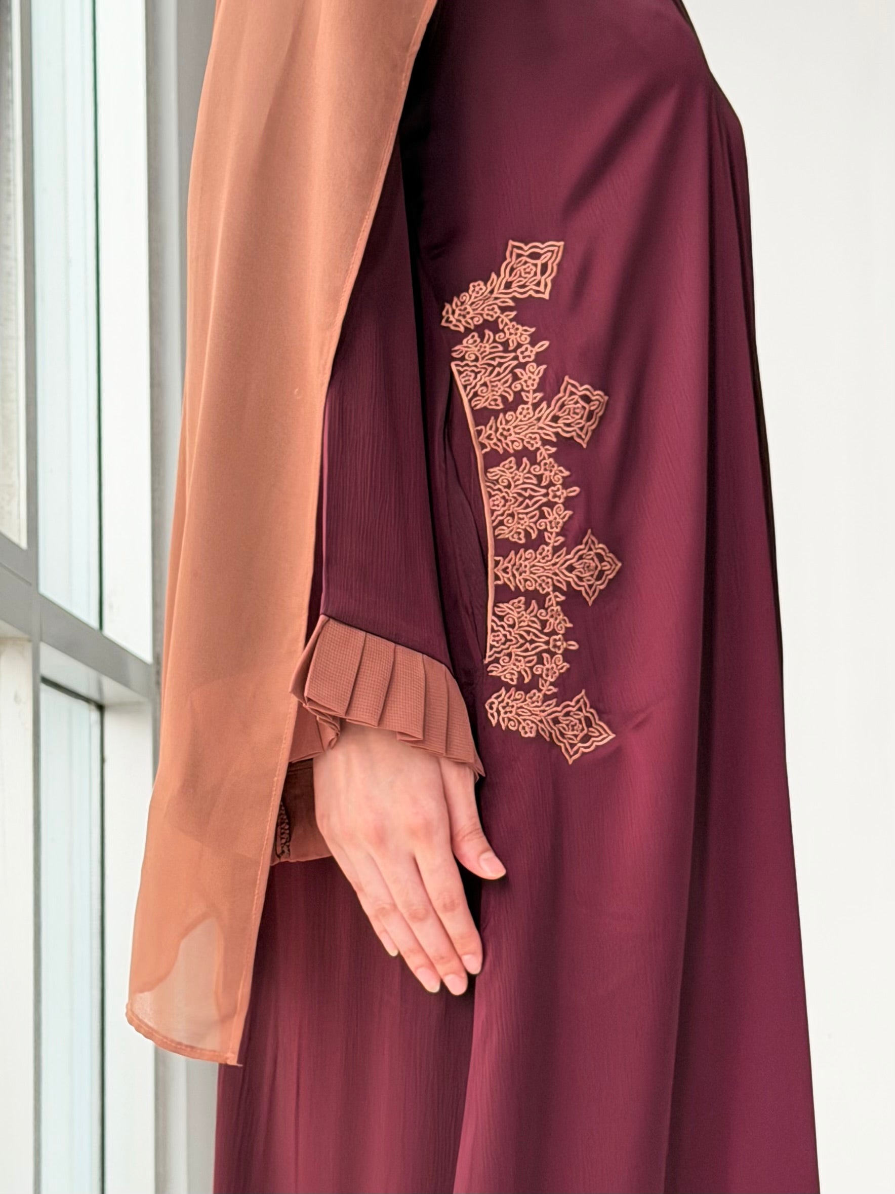 Rose Embroidered Abaya