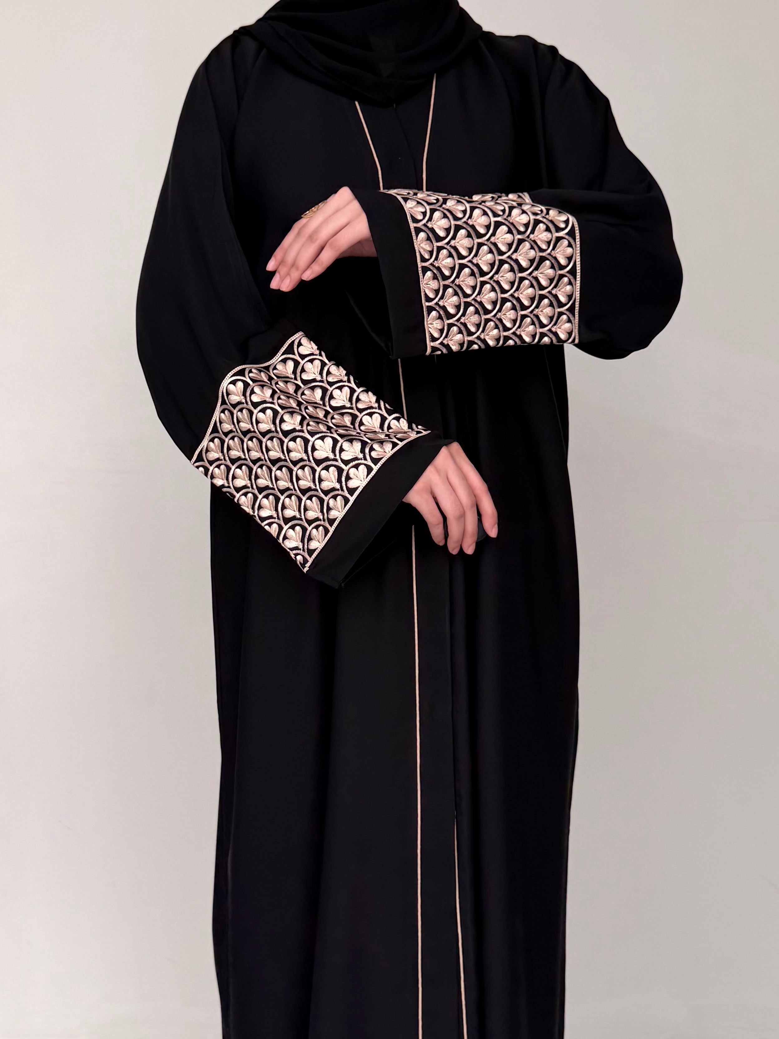 Zeluxe Embroidered Abaya