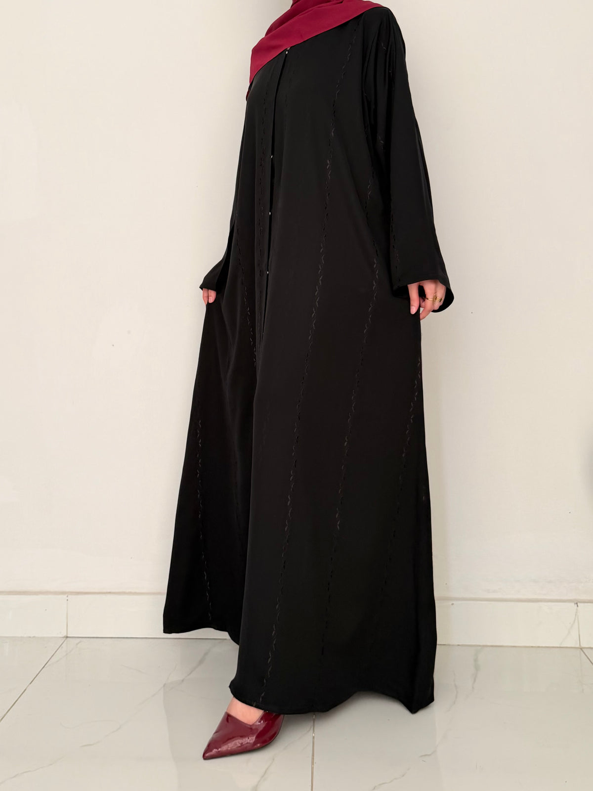 Jewel - Black Embroidered Abaya