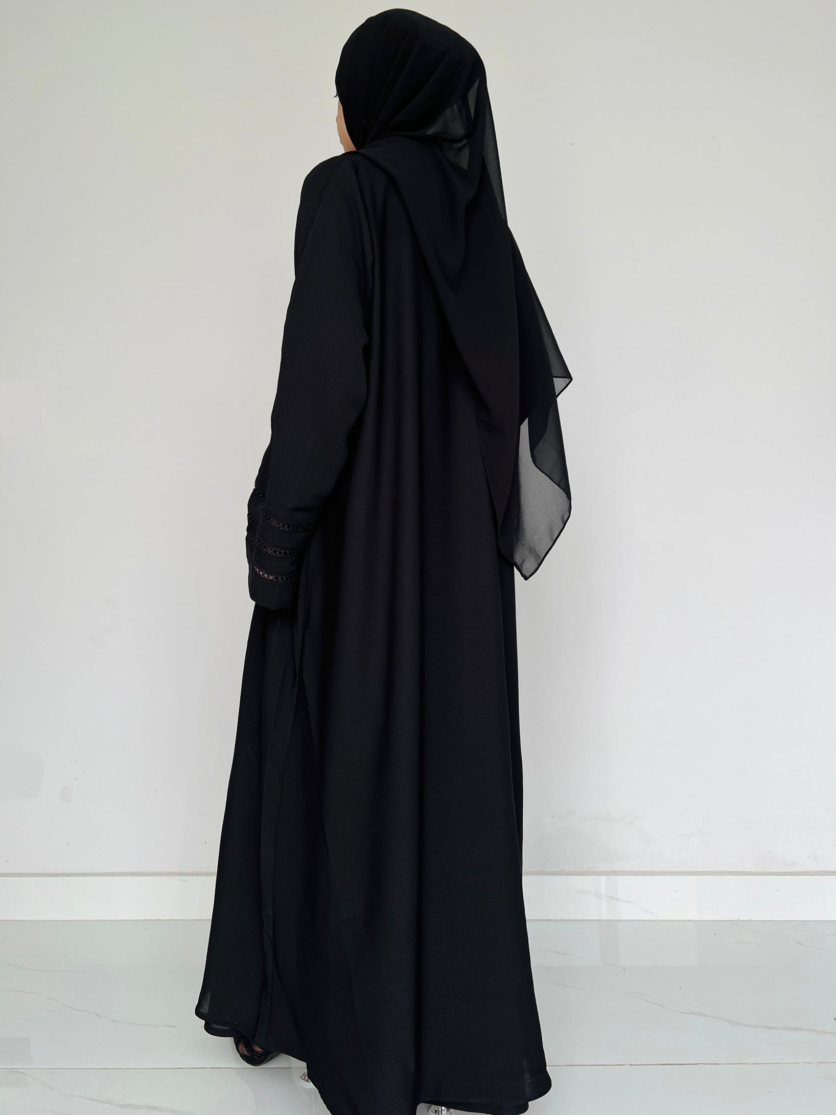 Noir - Elegant Abaya- BLACK
