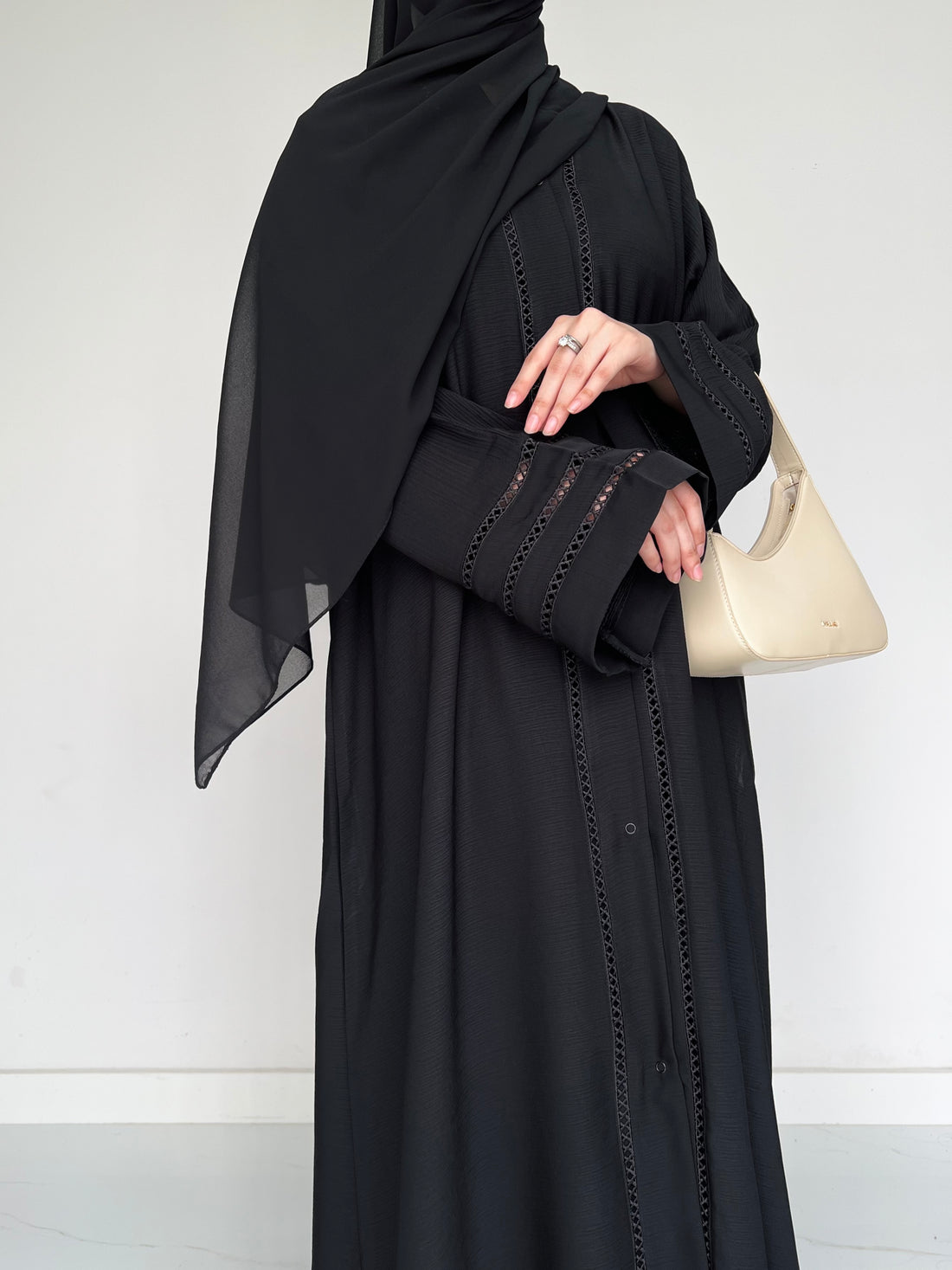 Noir - Elegant Abaya- BLACK