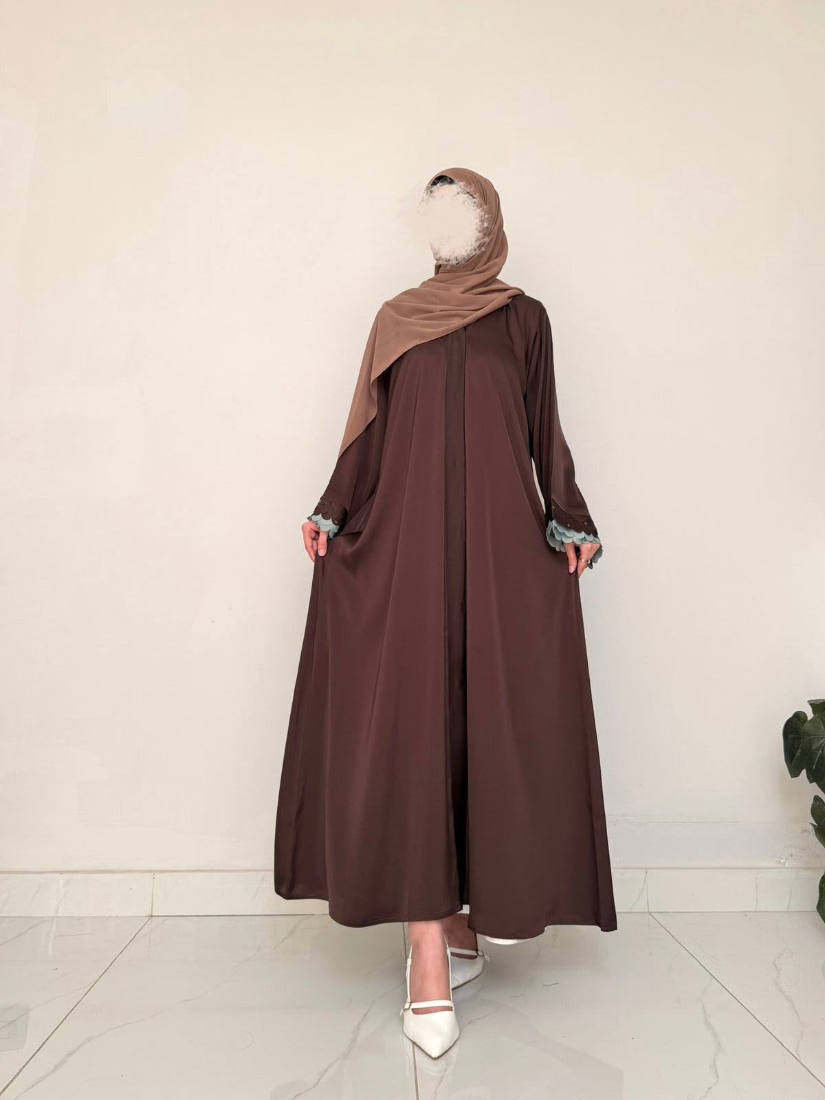 Choco Mint - Cutwork Sleeve Abaya - Brown