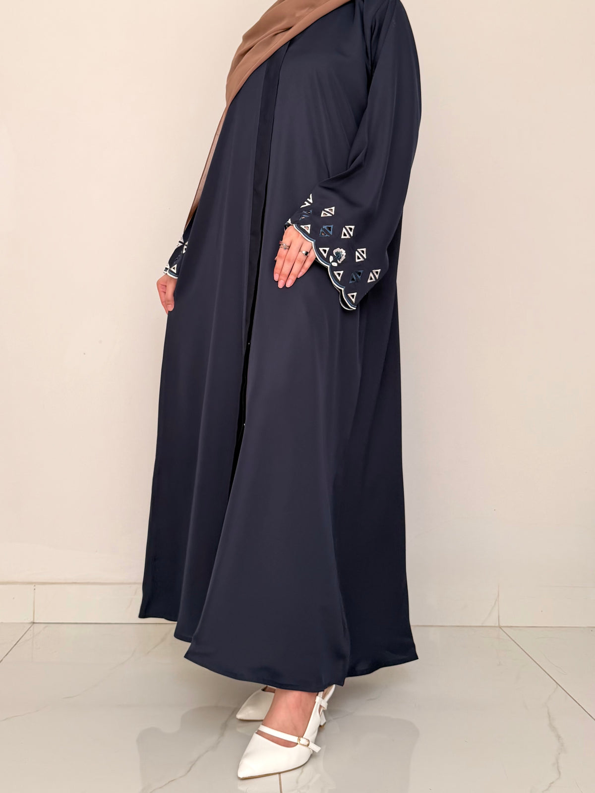 Tipsy - Cutwork Sleeve Abaya - Navy