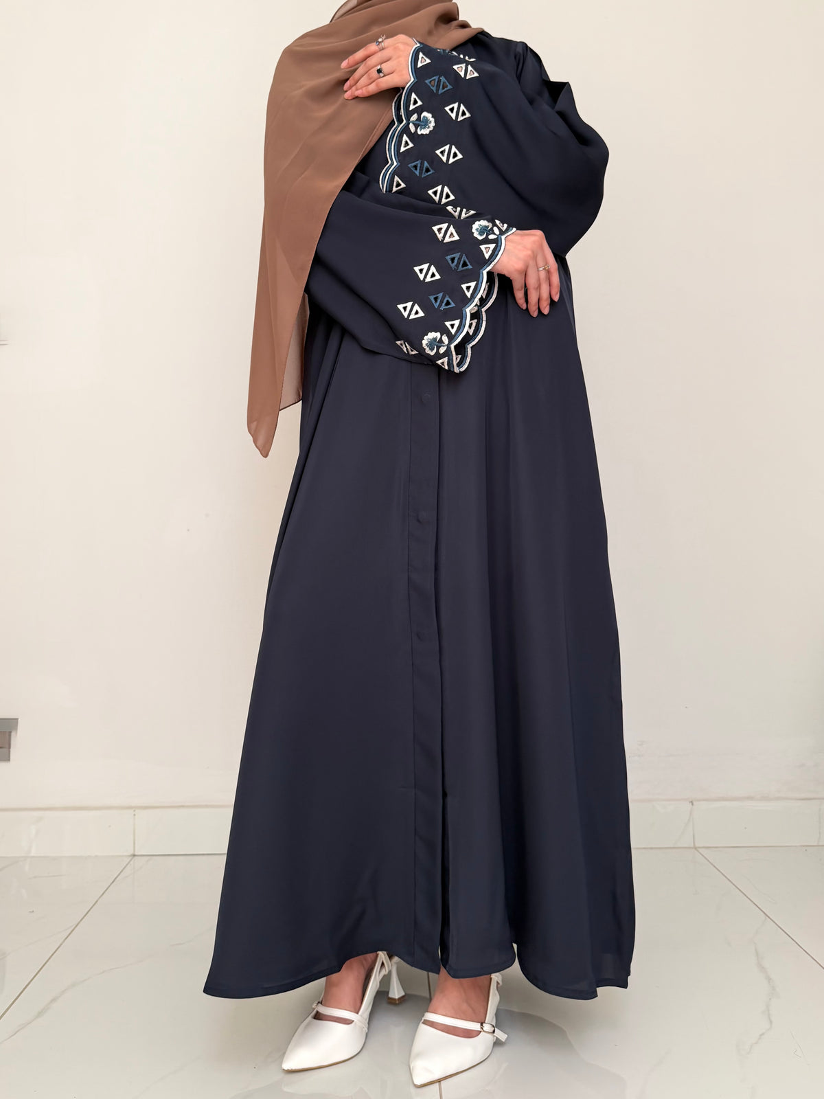 Tipsy - Cutwork Sleeve Abaya - Navy