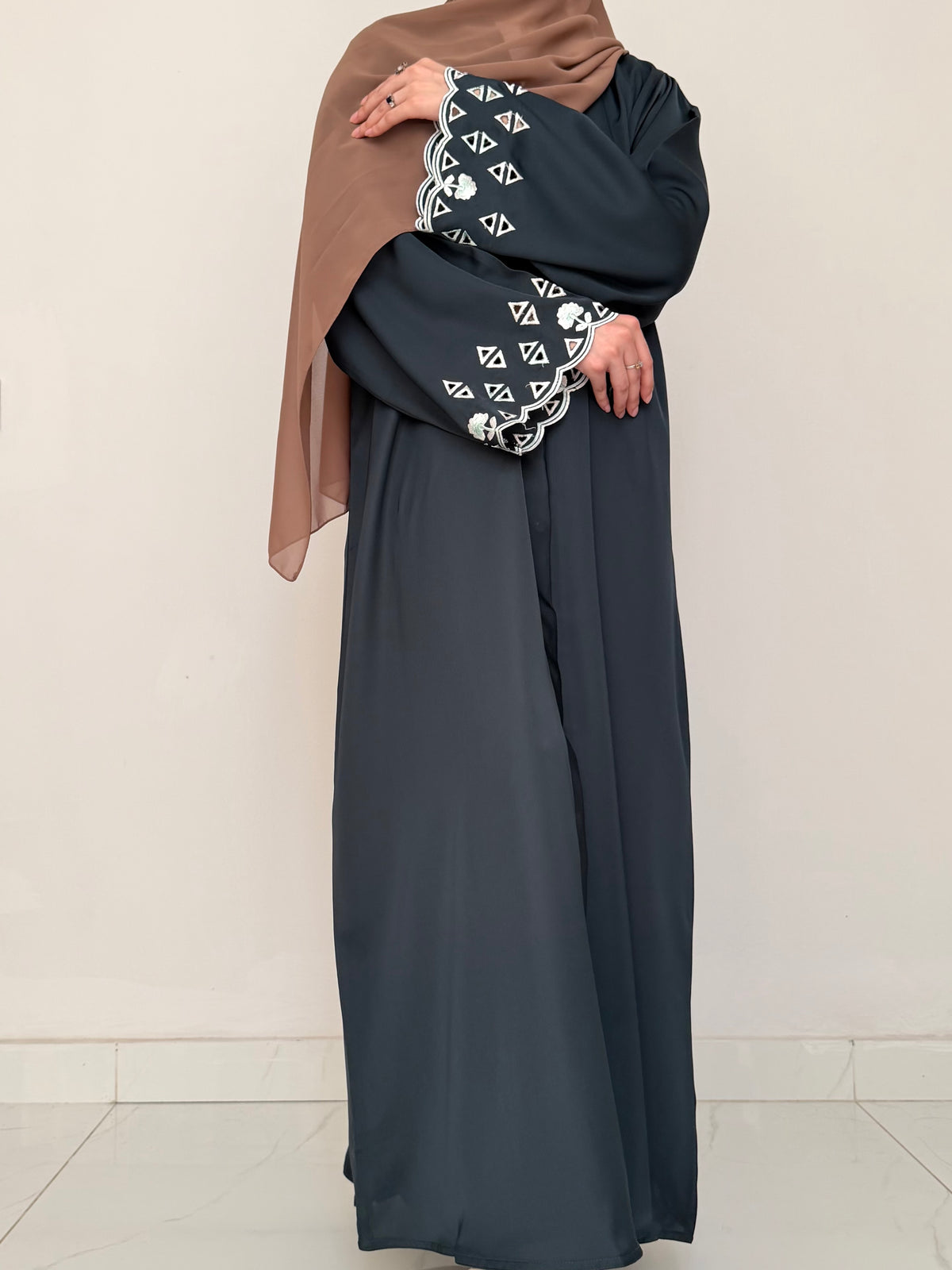 Tipsy - Cutwork Sleeve Abaya - Teal Green
